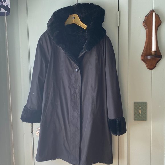 Orvis Reversible Coat Faux Fur Button Front - Picture 2 of 12
